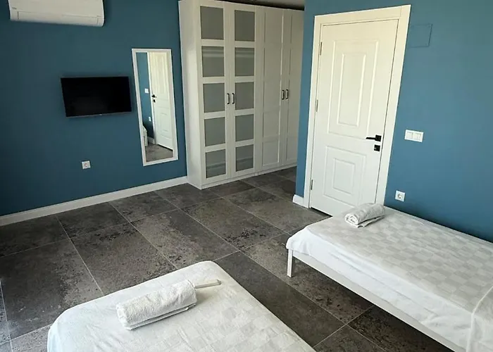 וילה Lavida - Private Pool For 6 *