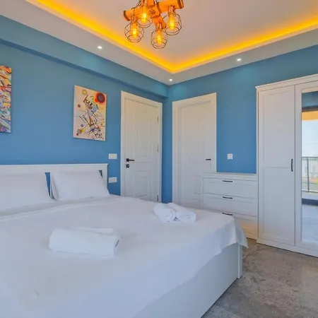 Lavida - Private Pool For 6